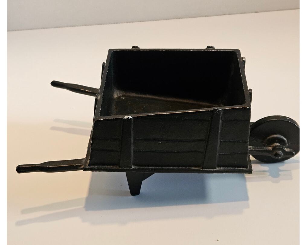 Vintage Black Cast Iron Wheelbarrow One piece 4" tall, 9' wide, 2.5" depth